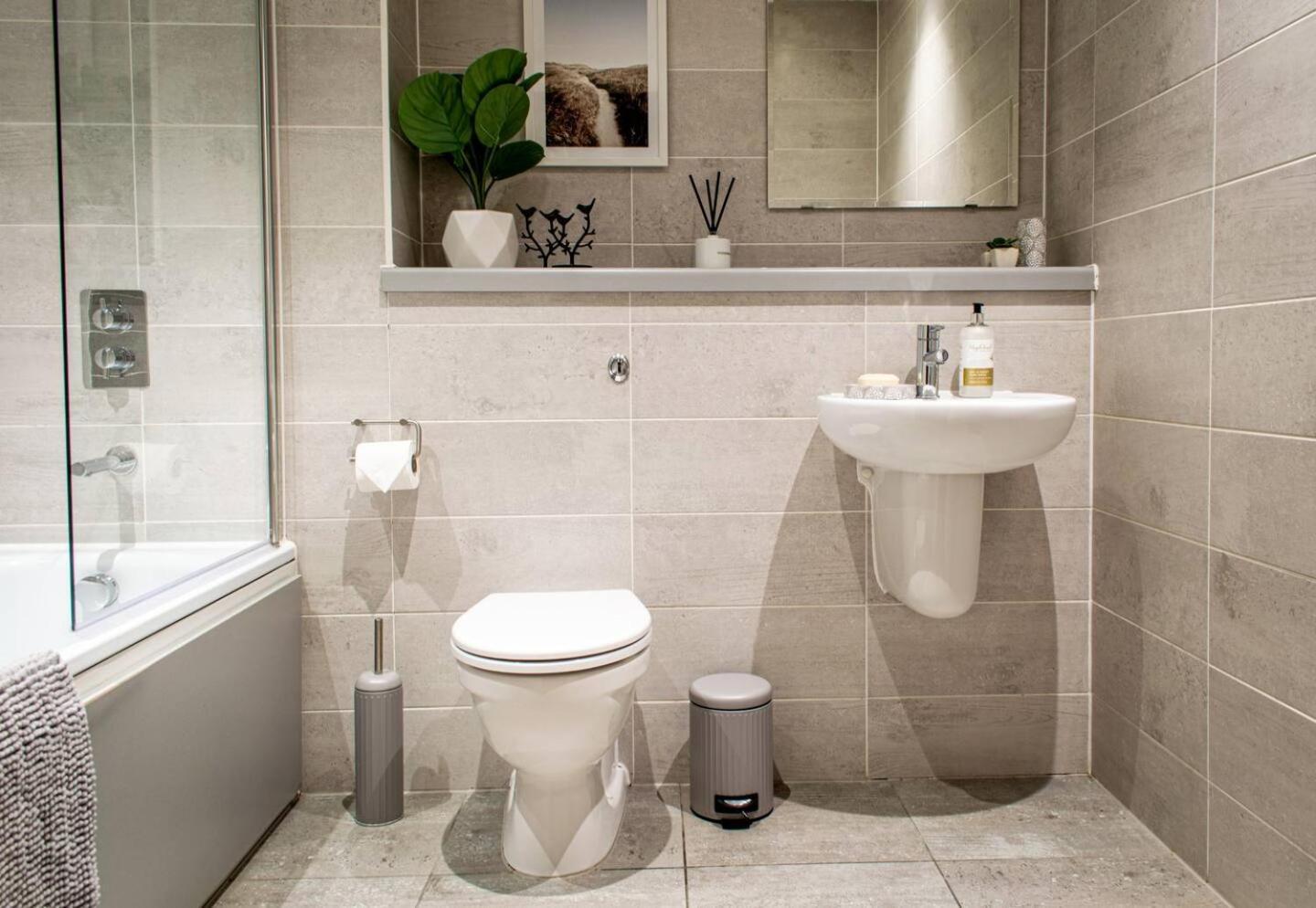 Stunning Mersey View Flat W Parking In Liverpool Exterior photo
